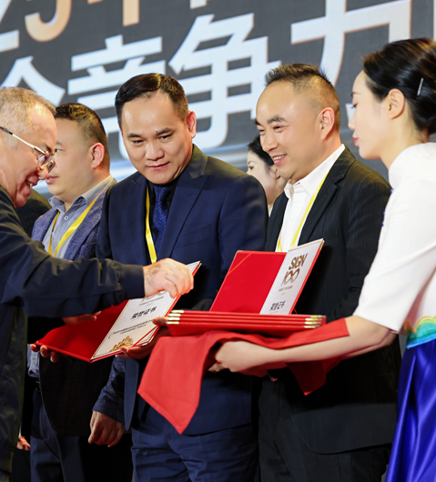載譽前行！上海購得棒拿下標識產業 50 強，共慶2025中國標識產業年度盛典圓滿落幕！